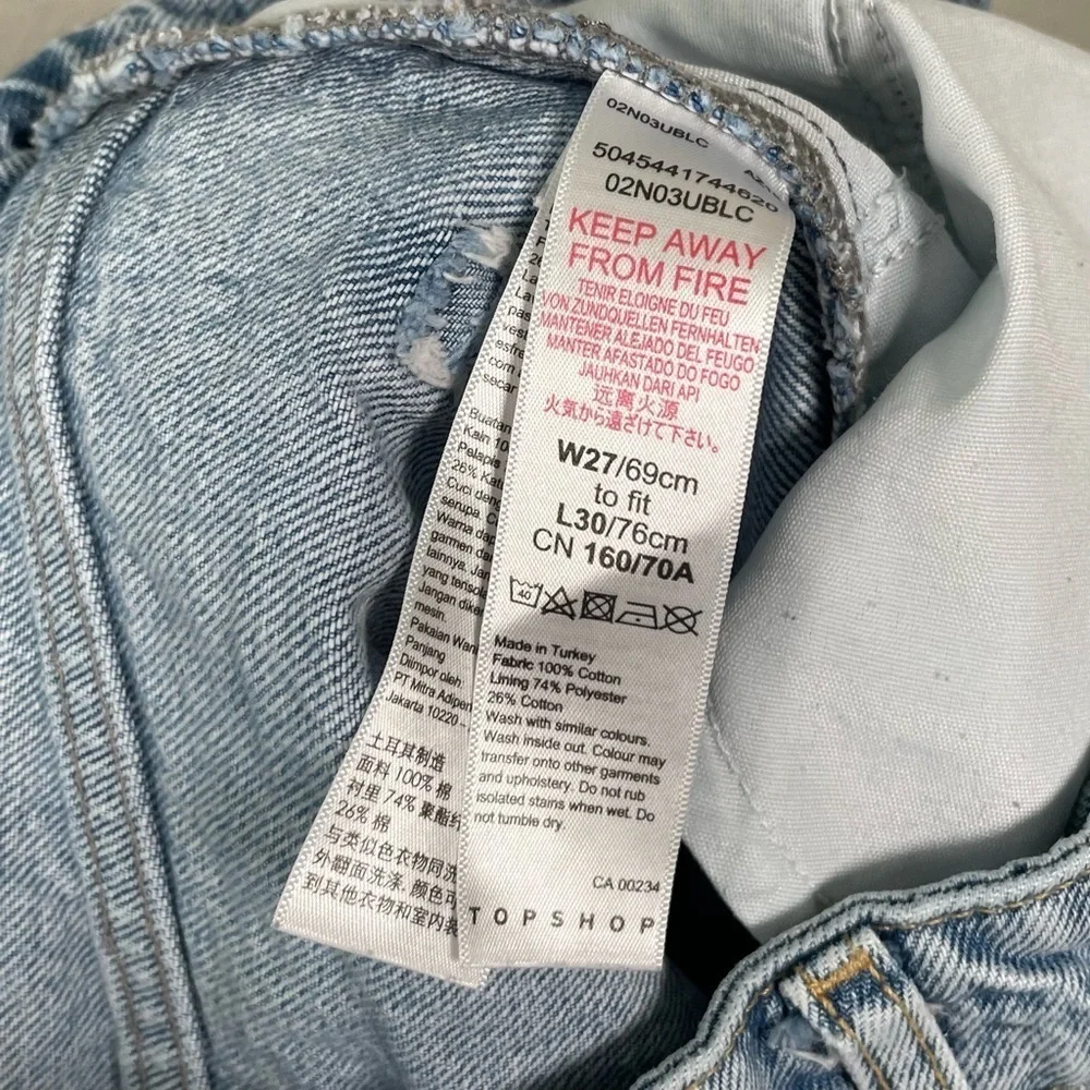 Topshop Ripped High Waist Oversize Mom Jeans - Picture 6 of 8